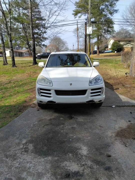 2010 Porsche 955/957 Cayenne - Image 2 of 8