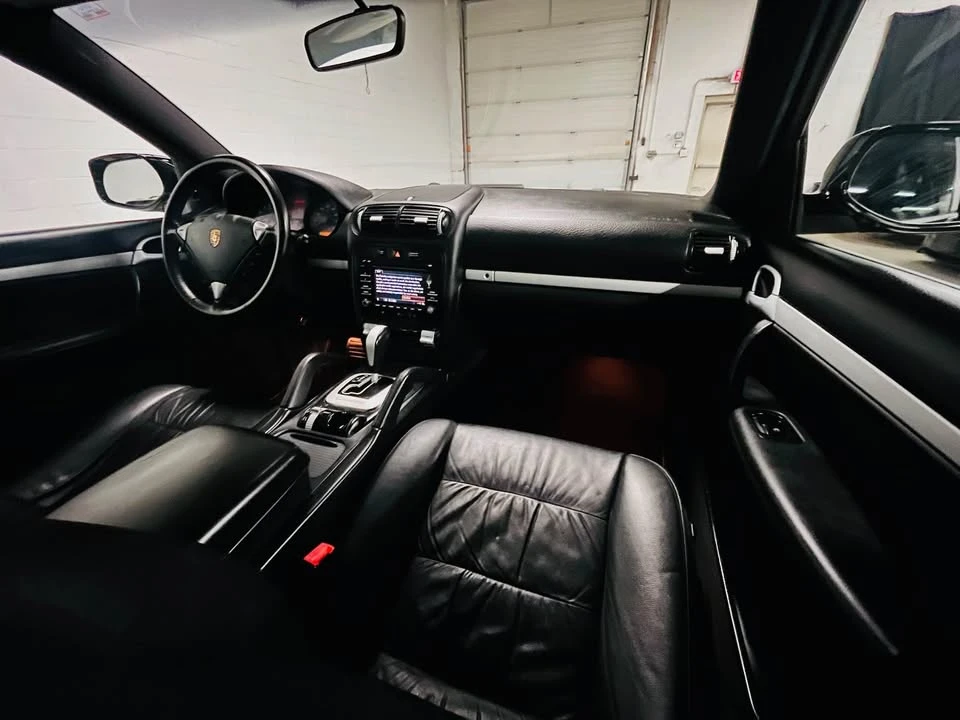 2010 Porsche 955/957 Cayenne - Image 12 of 20