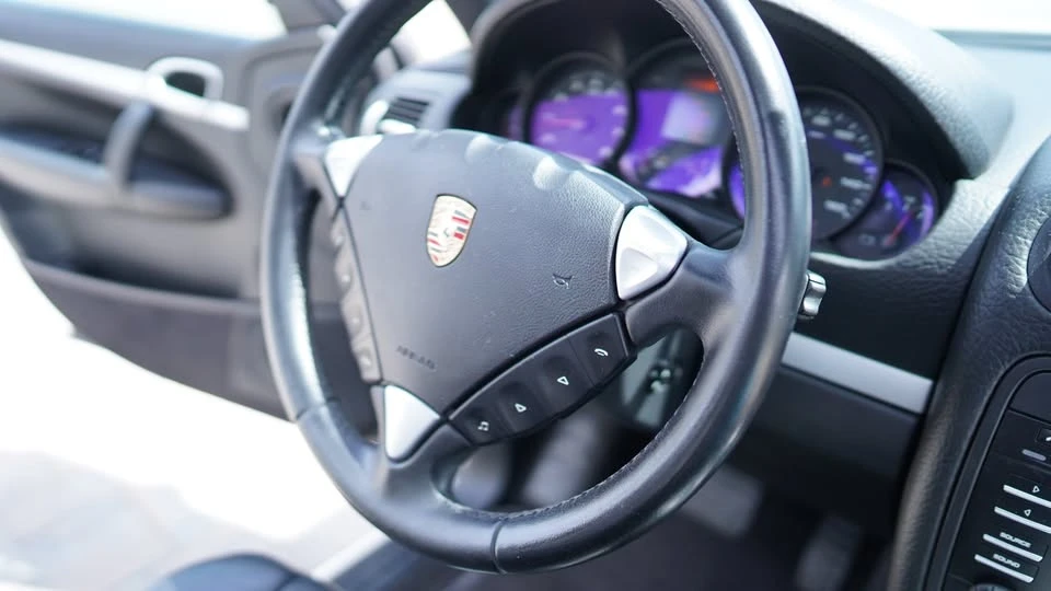 2010 Porsche 955/957 Cayenne - Image 7 of 20