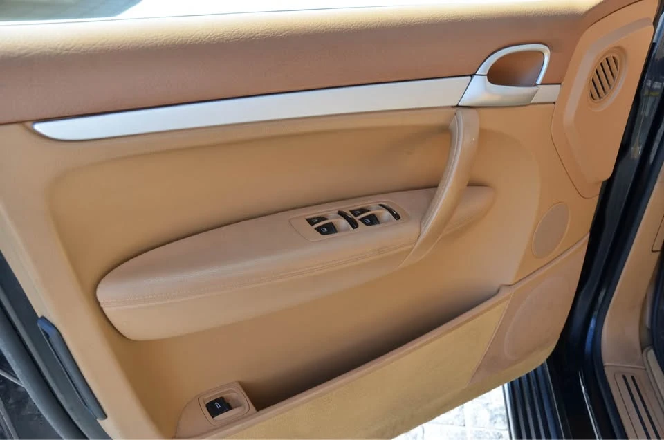 2010 Porsche 955/957 Cayenne - Image 8 of 16
