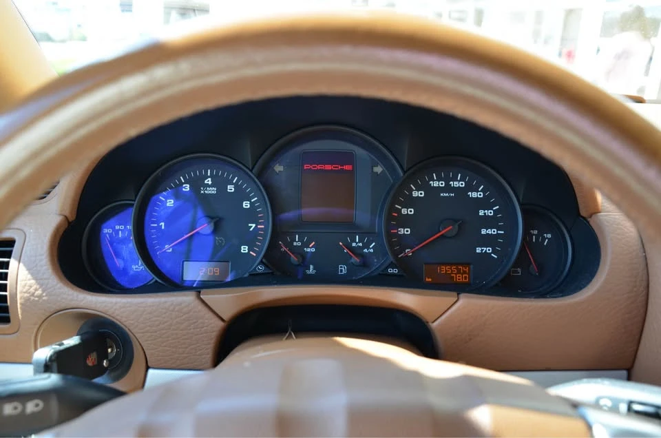 2010 Porsche 955/957 Cayenne - Image 6 of 16