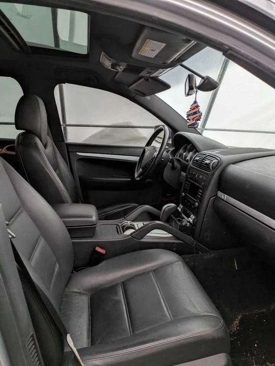 2010 Porsche 955/957 Cayenne S - Image 7 of 7