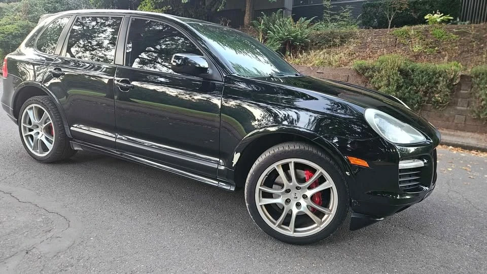 2010 Porsche 955/957 Cayenne GTS - Image 6 of 20