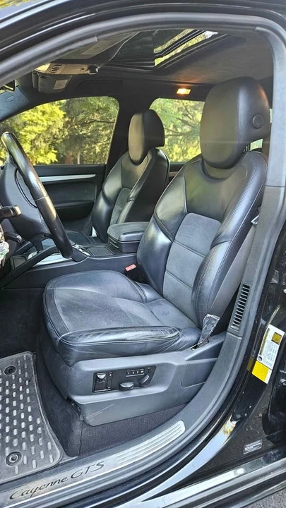 2010 Porsche 955/957 Cayenne GTS - Image 13 of 20
