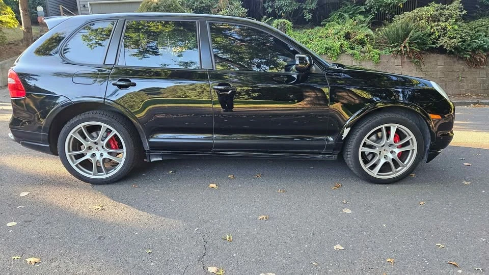 2010 Porsche 955/957 Cayenne GTS - Image 7 of 20