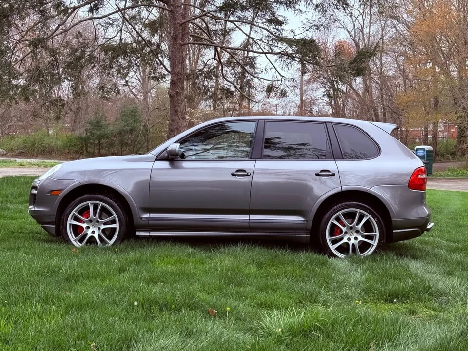 2010 Porsche 955/957 Cayenne GTS - Image 2 of 20
