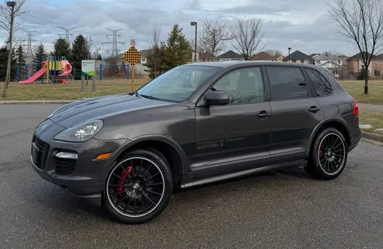 2010 Porsche Cayenne GTS Design Edition 3