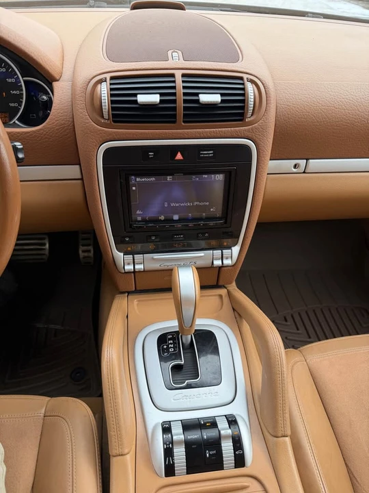 2010 Porsche 955/957 Cayenne GTS - Image 11 of 14
