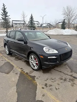 2010 Porsche Cayenne GTS