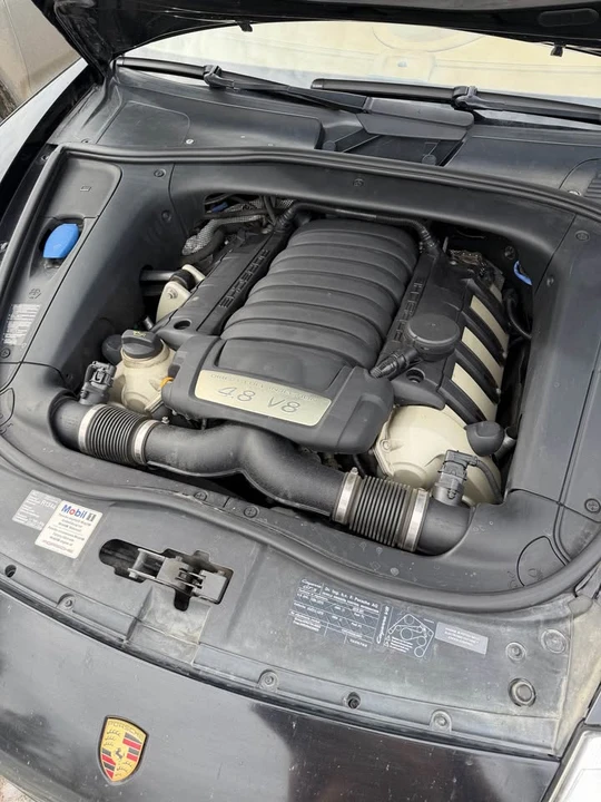 2010 Porsche 955/957 Cayenne GTS - Image 15 of 15