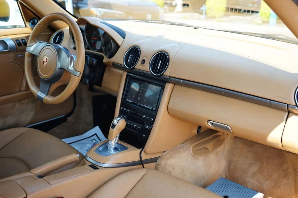 2010 Porsche 987 Cayman - Image 13 of 19