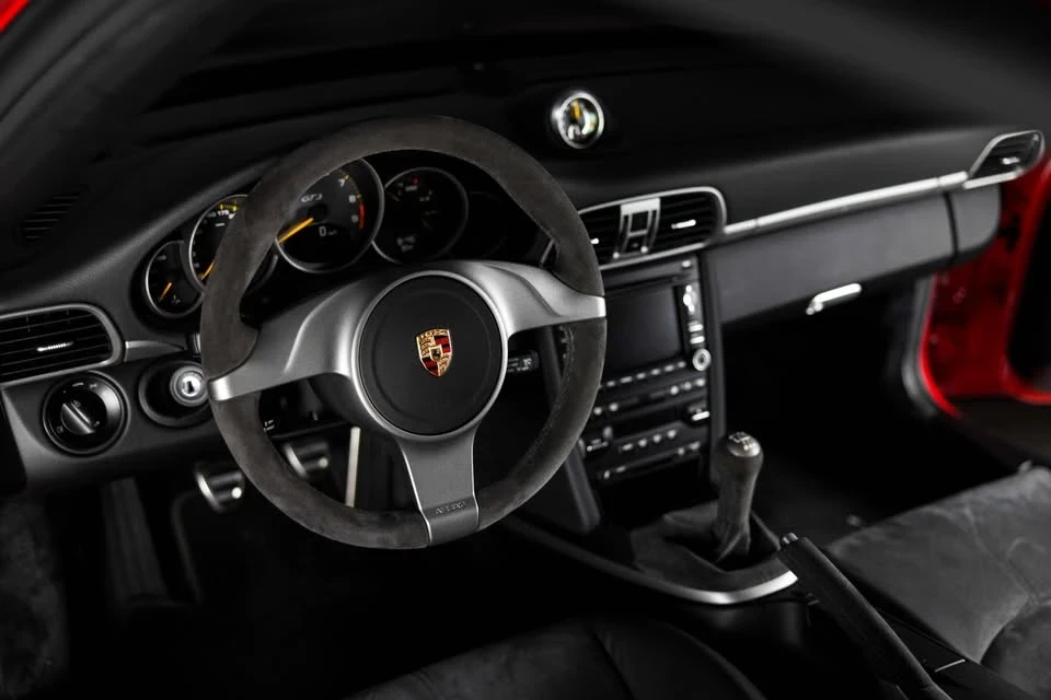 2010 Porsche 997 GT3 - Image 10 of 20