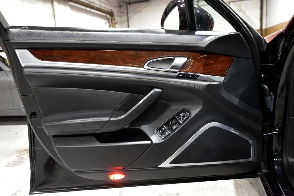 2010 Porsche 970 Panamera - Image 16 of 19