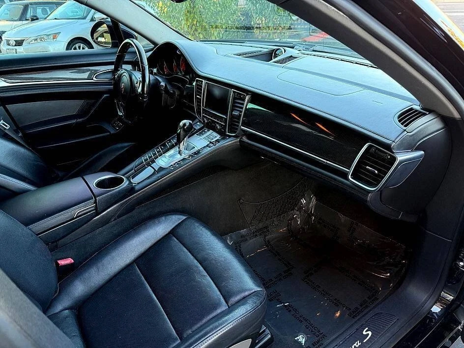 2010 Porsche 970 Panamera - Image 8 of 17