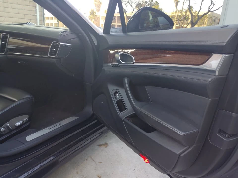 2010 Porsche 970 Panamera - Image 15 of 17