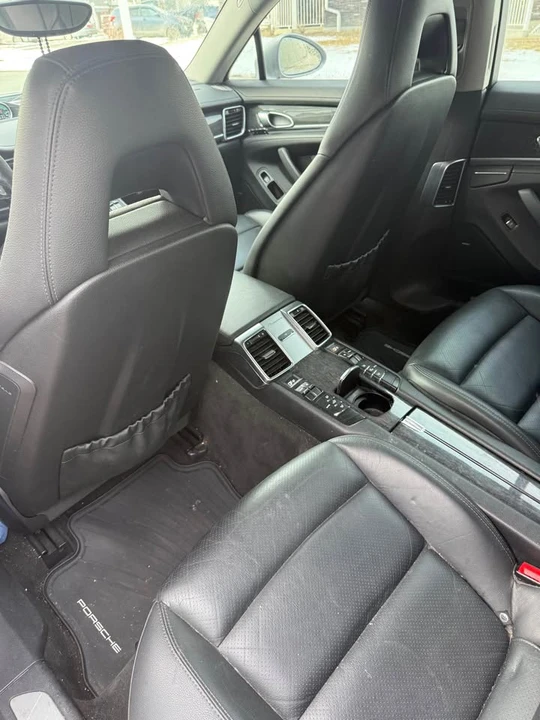 2010 Porsche 970 Panamera 4S - Image 7 of 12