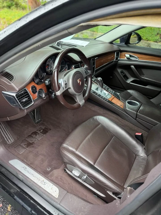 2010 Porsche 970 Panamera 4S - Image 9 of 15