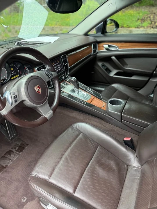 2010 Porsche 970 Panamera 4S - Image 10 of 15