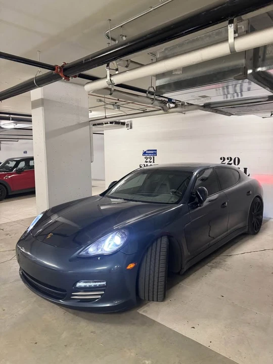 2010 Porsche 970 Panamera 4S - Image 5 of 6
