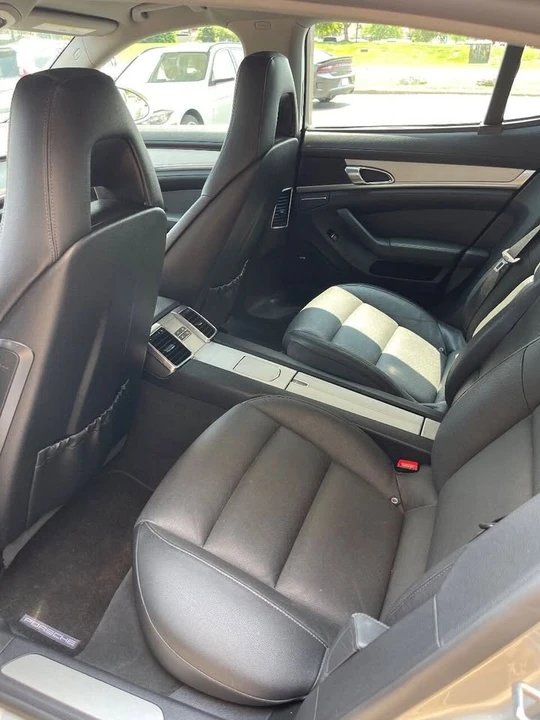2010 Porsche 970 Panamera 4S - Image 17 of 20
