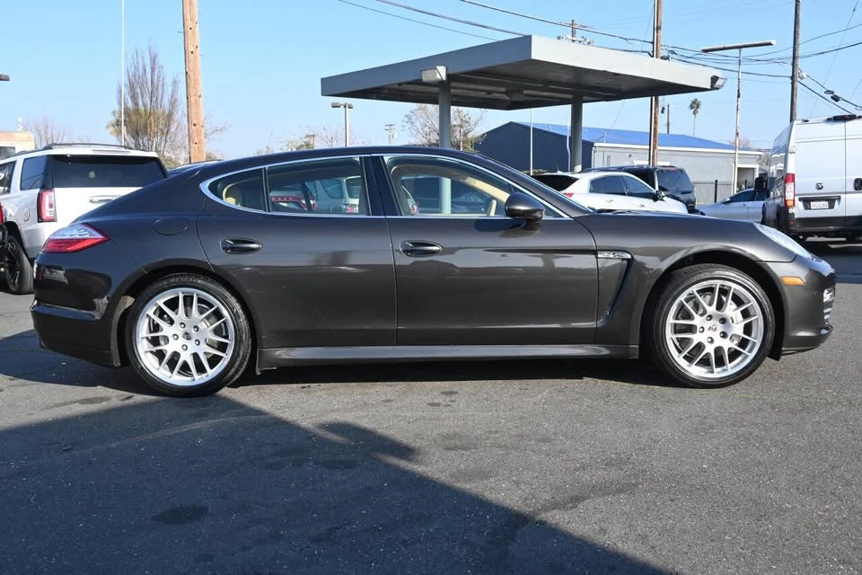 2010 Porsche 970 Panamera 4S - Image 8 of 20