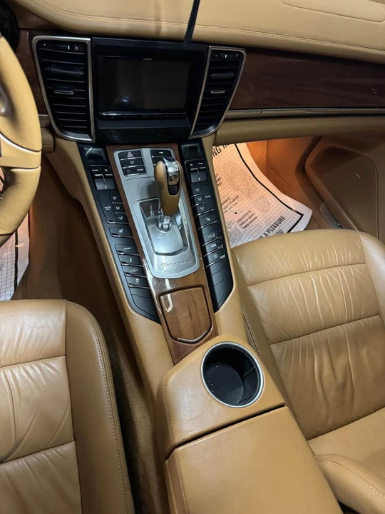 2010 Porsche 970 Panamera - Image 10 of 20