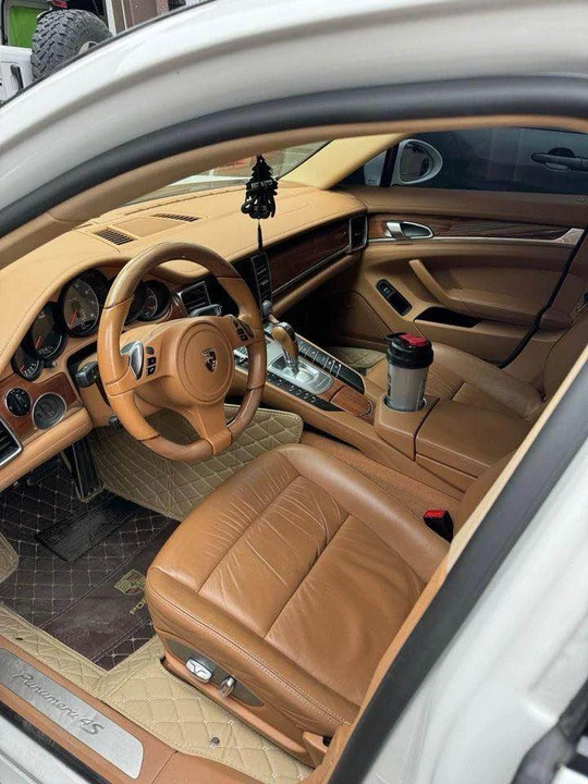 2010 Porsche 970 Panamera - Image 4 of 20