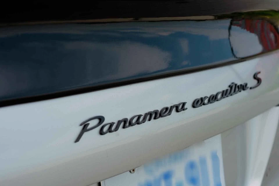 2010 Porsche 970 Panamera - Image 16 of 18