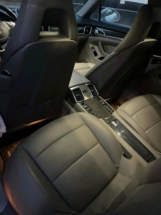 2010 Porsche 970 Panamera - Image 4 of 6