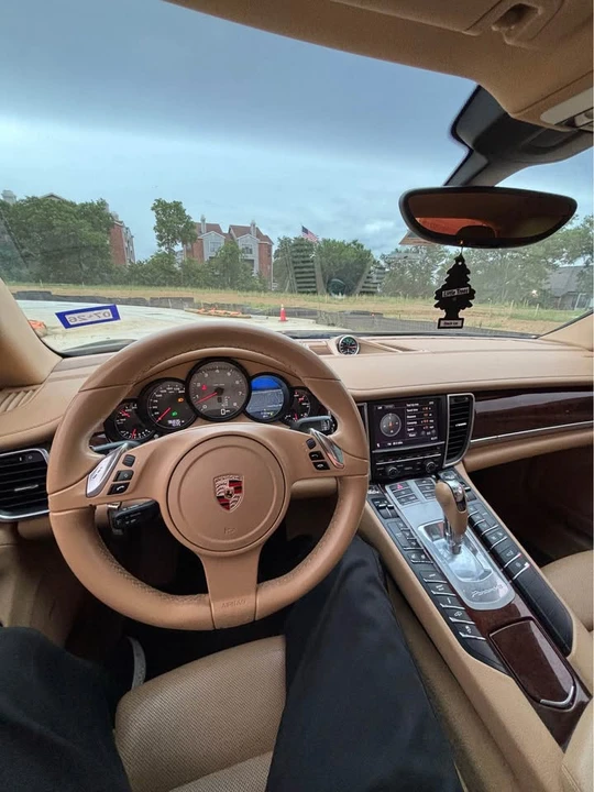 2010 Porsche 970 Panamera 4S - Image 19 of 20