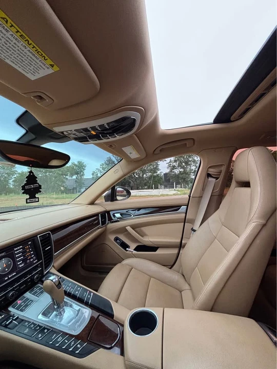 2010 Porsche 970 Panamera 4S - Image 15 of 20