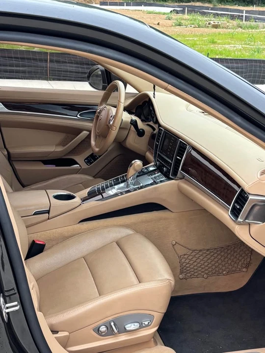2010 Porsche 970 Panamera 4S - Image 16 of 20