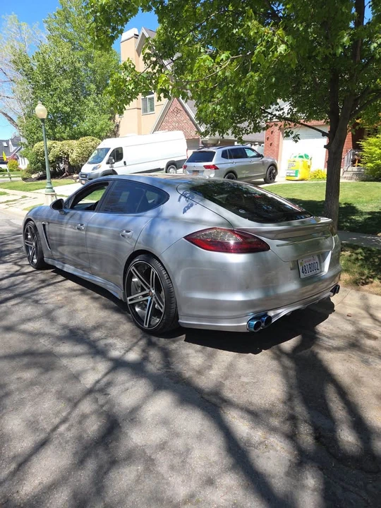 2010 Porsche 970 Panamera 4S - Image 7 of 8