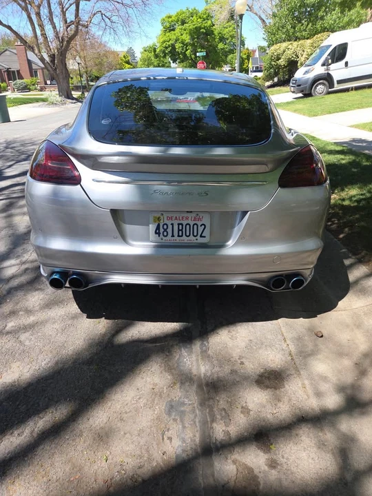 2010 Porsche 970 Panamera 4S - Image 3 of 8