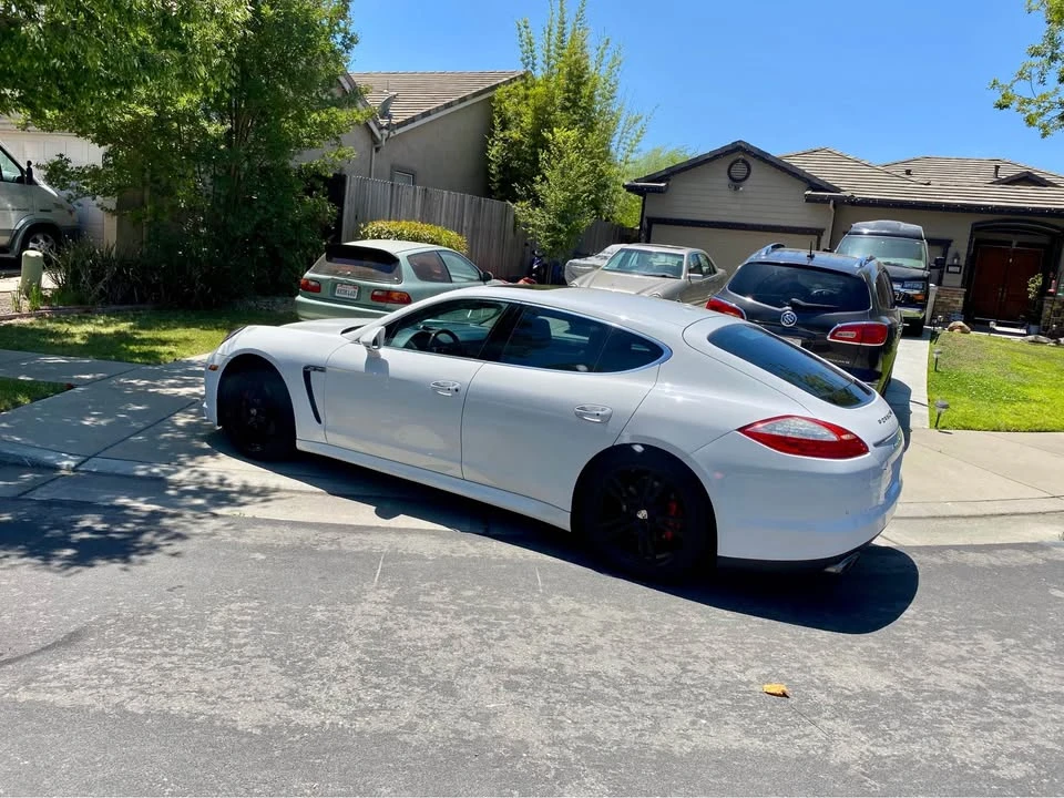 2010 Porsche 970 Panamera 4S - Image 10 of 19