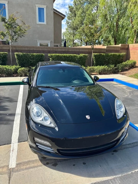 2010 Porsche 970 Panamera 4S - Image 2 of 9