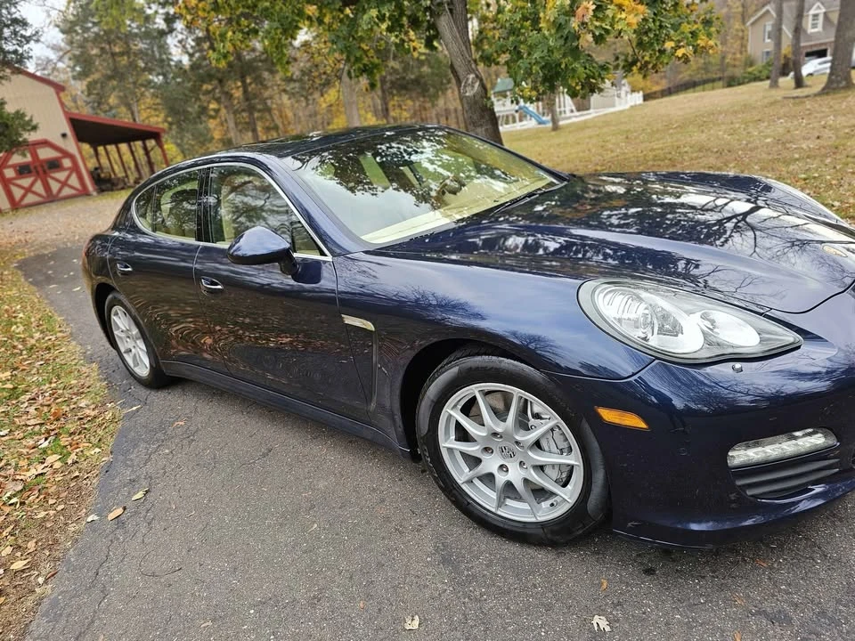 2010 Porsche 970 Panamera 4S - Image 8 of 16