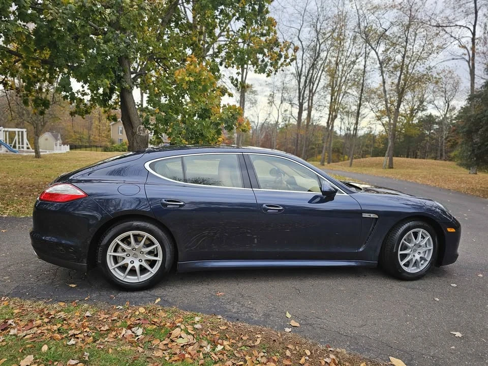 2010 Porsche 970 Panamera 4S - Image 7 of 16