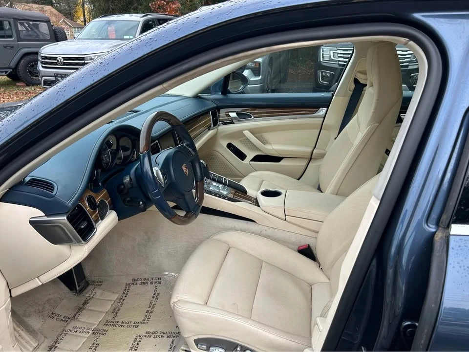 2010 Porsche 970 Panamera 4S - Image 8 of 11