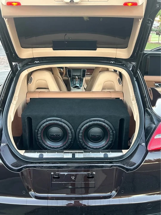 2010 Porsche 970 Panamera 4S - Image 10 of 19
