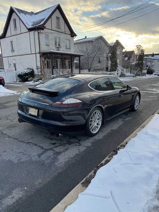 2010 Porsche 970 Panamera 4S - Image 3 of 9