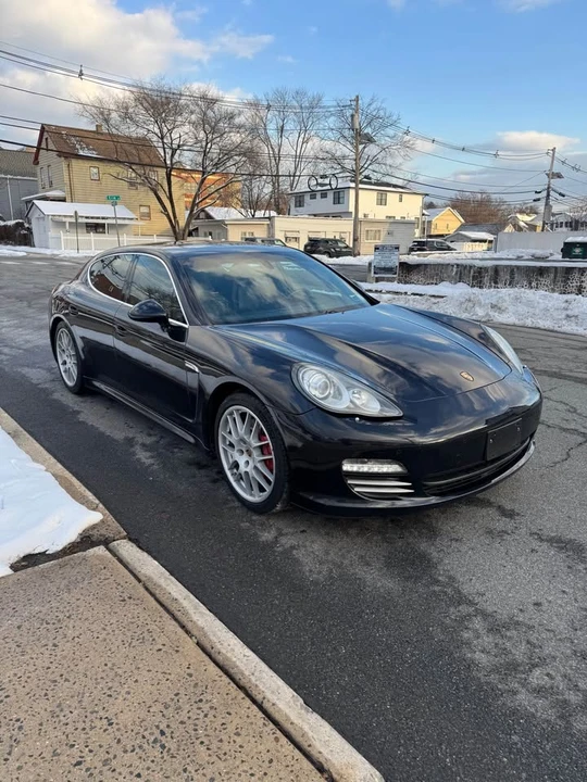 2010 Porsche 970 Panamera 4S - Image 2 of 9
