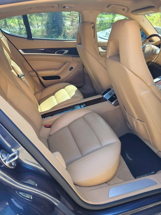 2010 Porsche 970 Panamera 4S - Image 11 of 14