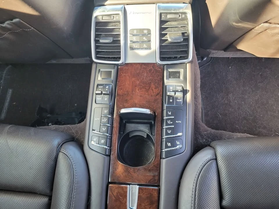 2010 Porsche 970 Panamera 4S - Image 9 of 11