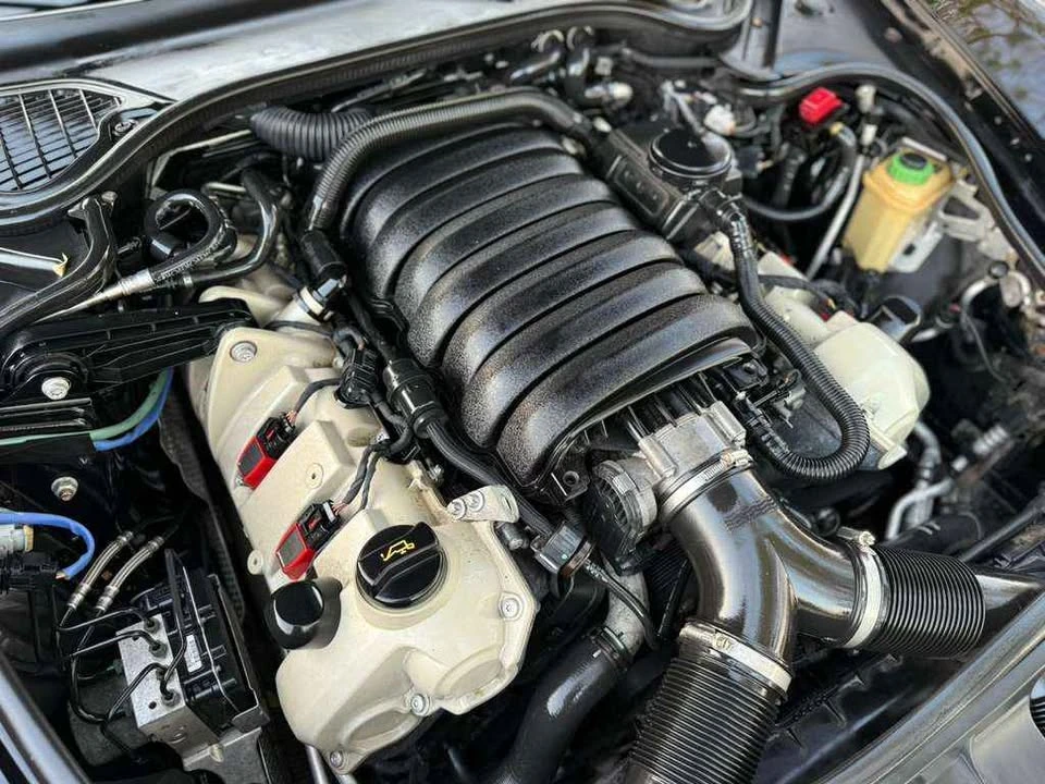 2010 Porsche 970 Panamera 4S - Image 12 of 20