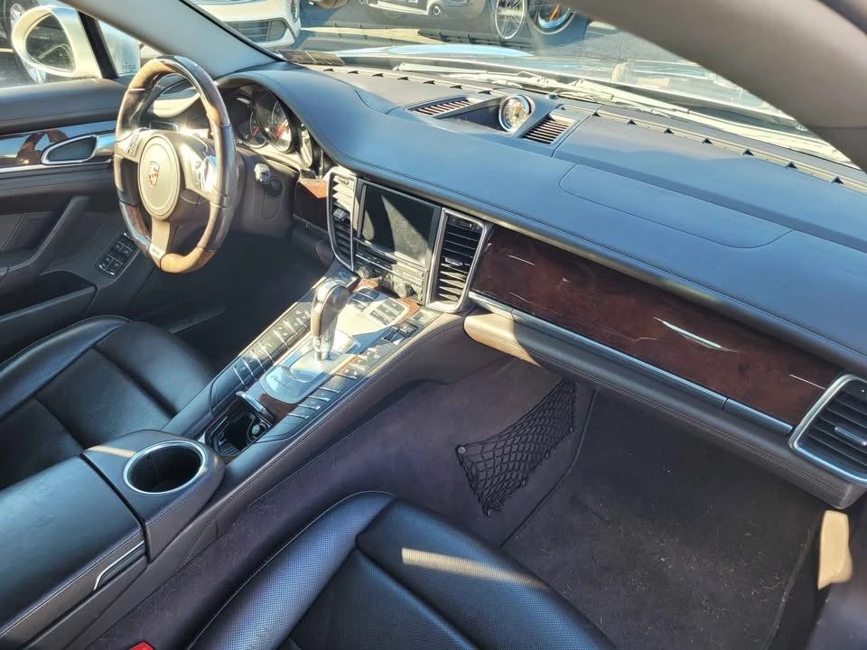 2010 Porsche 970 Panamera 4S - Image 6 of 11