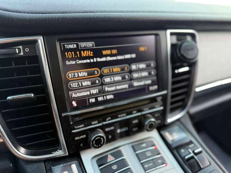 2010 Porsche 970 Panamera 4S - Image 9 of 20