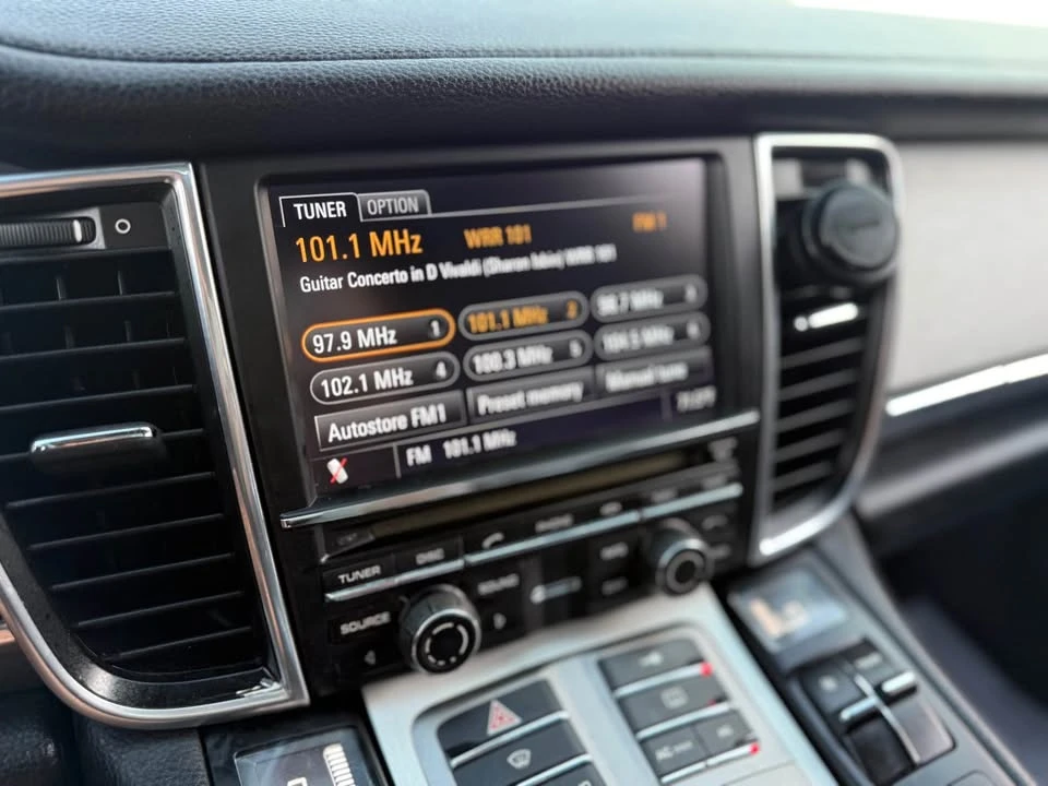 2010 Porsche 970 Panamera 4S - Image 11 of 20