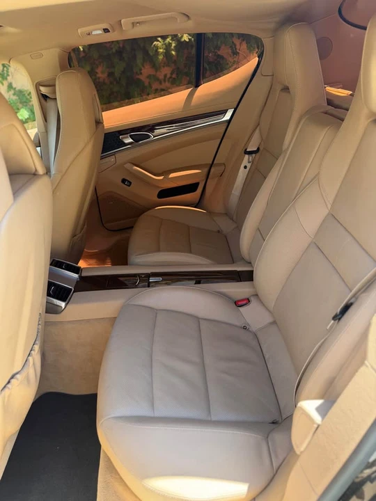 2010 Porsche 970 Panamera 4S - Image 6 of 8