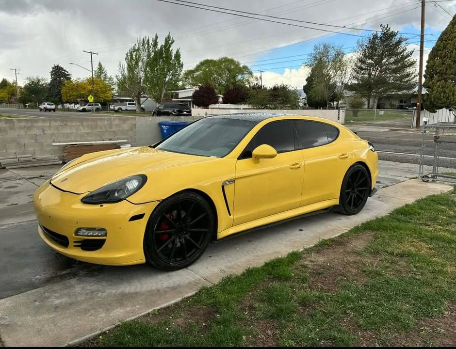 2010 Porsche 970 Panamera 4S - Image 2 of 2
